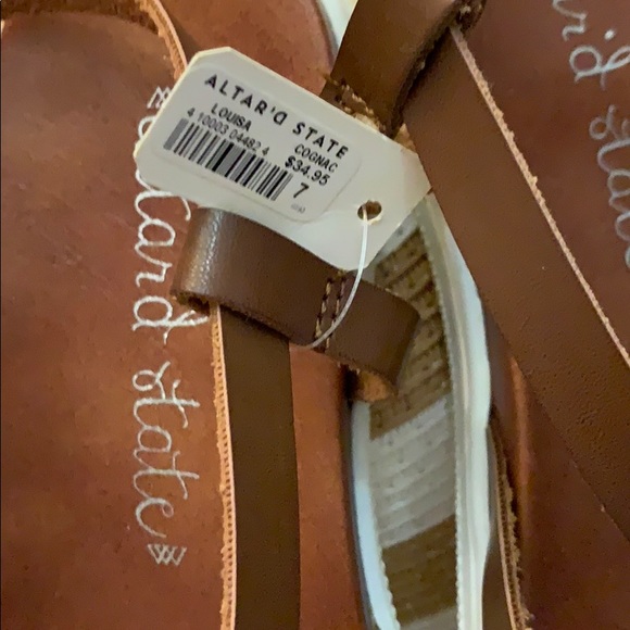 ⭐️⭐️ NWT Altar’d State Sandal SZ 7 Summer Fun ⭐️⭐️ - Picture 3 of 8